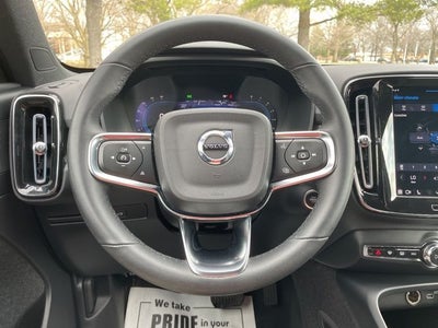 2023 Volvo XC40 B5 Core