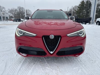 2018 Alfa Romeo Stelvio Base