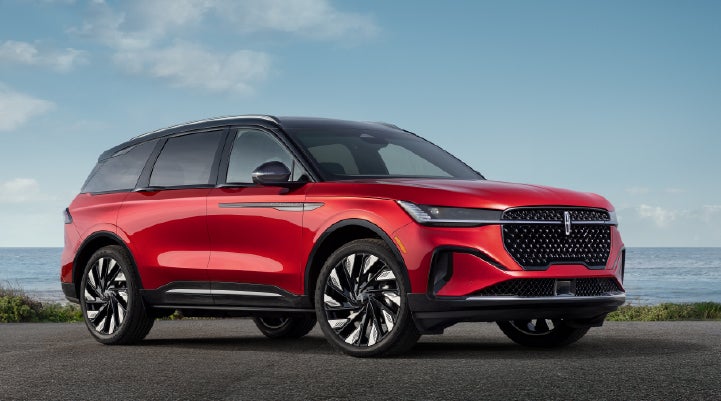 A 2026 Lincoln Nautilus® Reserve model is shown with the stylish available Jet Appearance Package. | Zeigler Lincoln of Kalamazoo in Kalamazoo MI