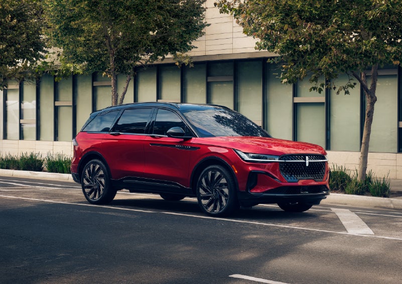 2026 Lincoln Nautilus® SUV with the available Jet Appearance Package and Hybrid transmission. | Zeigler Lincoln of Kalamazoo in Kalamazoo MI