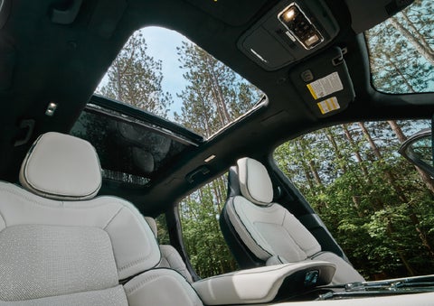 The front seats of a 2027 Lincoln Aviator® Black Label™ SUV | Zeigler Lincoln of Kalamazoo in Kalamazoo MI